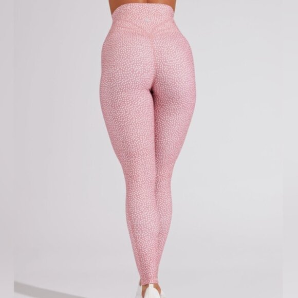 BuffBunny Salt Pink Bossy Legacy Leggings NWT Size XL - Picture 8 of 9